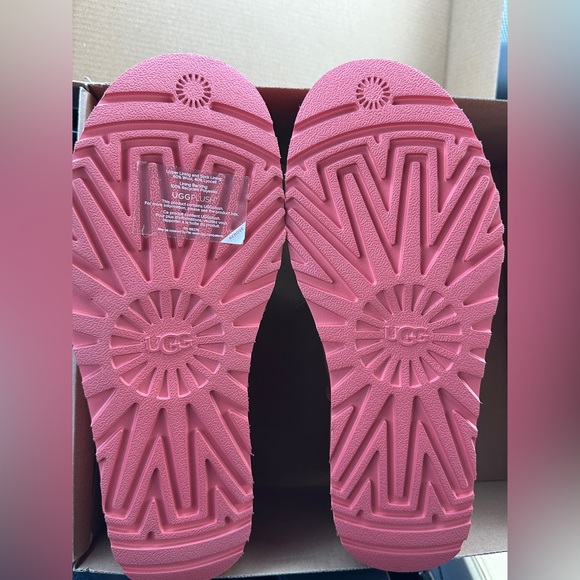 NEW Ugg Classic Ultra Mini Platform Boots -Pink size 9 - Picture 5 of 7